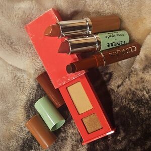 Clinique Lipstick And Shadow Set